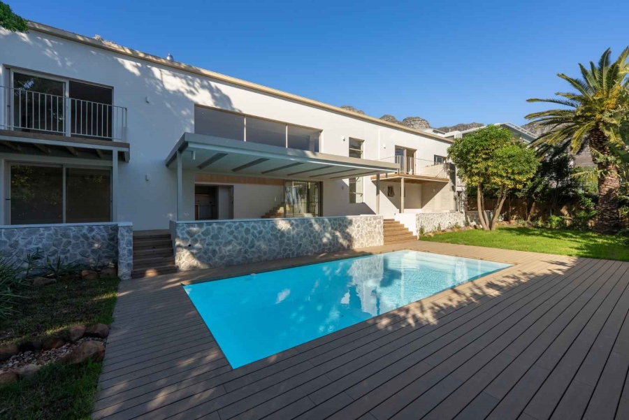 5 Bedroom Property for Sale in Camps Bay Western Cape
